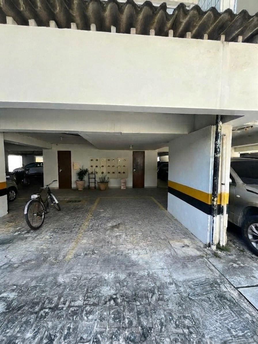 Garagem coberta
