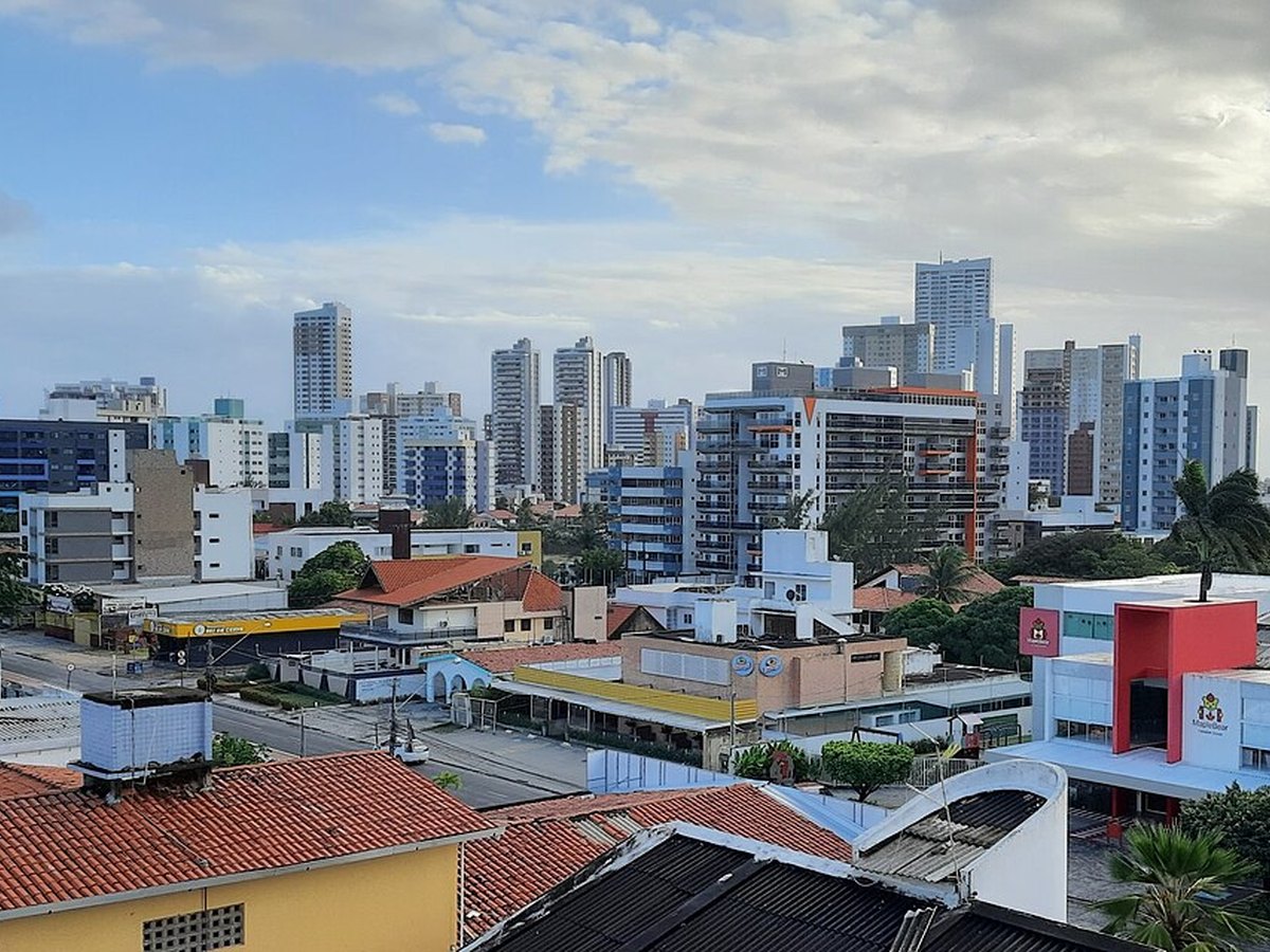Vista urbana do Jardim Oceania com edifícios residenciais