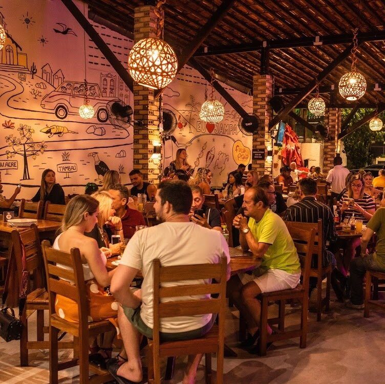 Fava Praia Bar & Restaurante — Tambaú